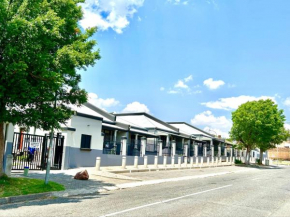 Ekuphumuleni Village